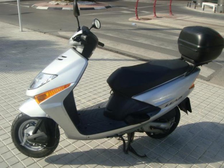 Хонда лид 2006