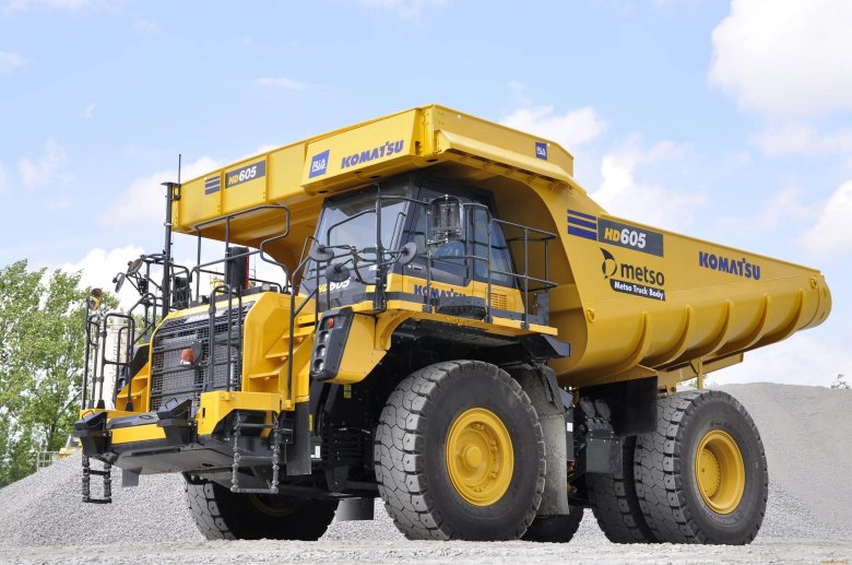 Komatsu HD 605-8