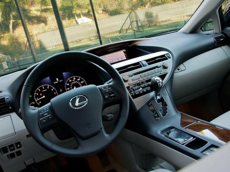 Lexus RX 2012 салон