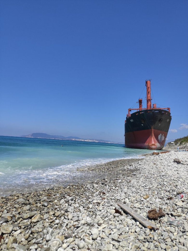 Сухогруз Rio в Кабардинке