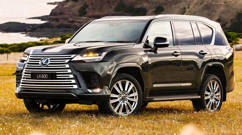 Lexus LX 2022