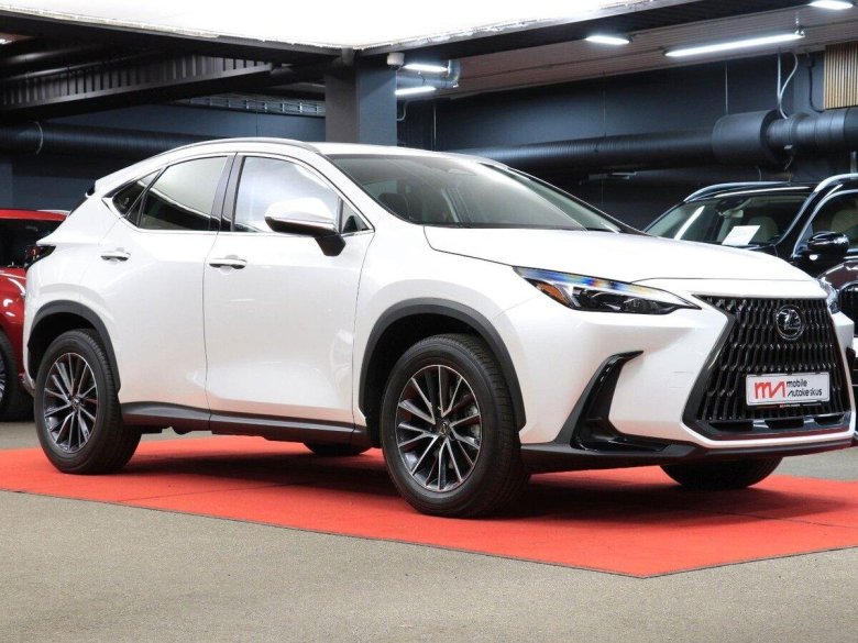 Lexus nx 200 2021