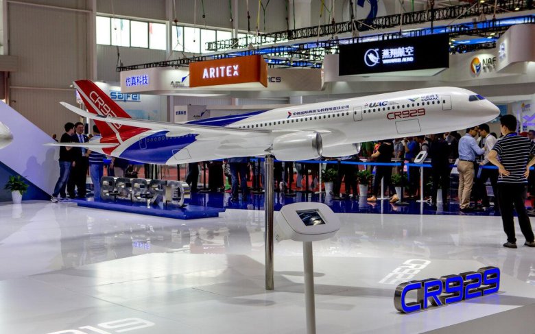 CR 929 самолет