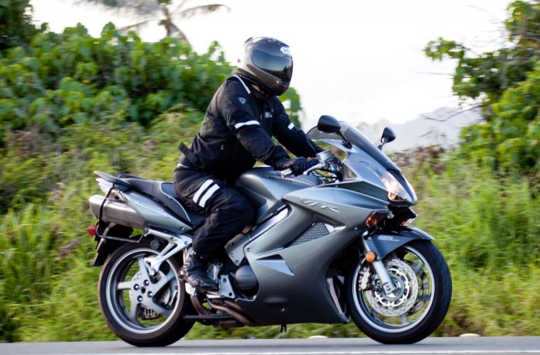 Honda vfr800 мотоцикл