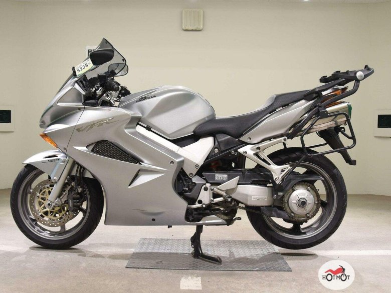 Honda VFR 800 2004