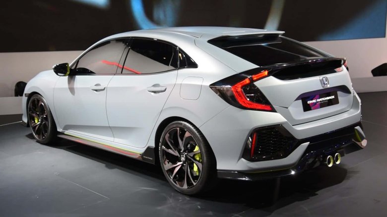 Honda Civic 2017 хэтчбек