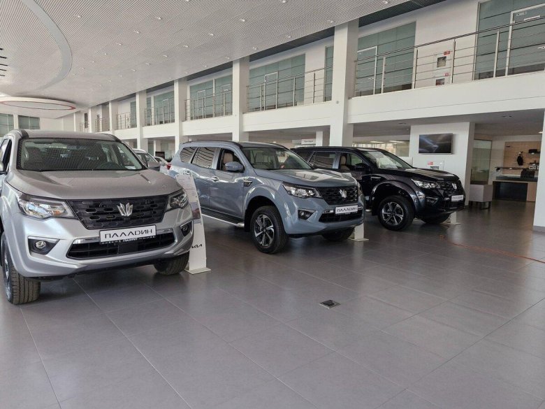 Автосалон ниссан