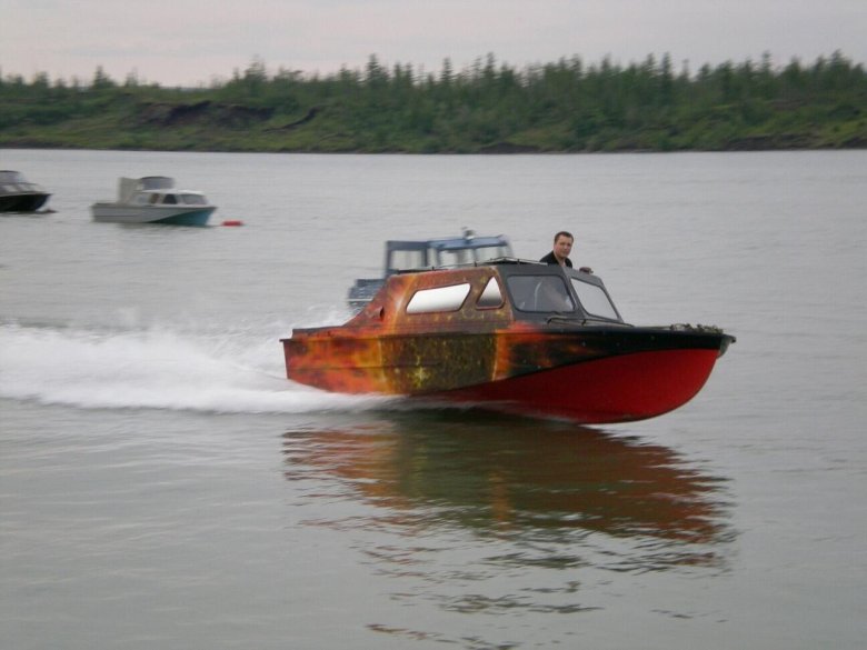 Катер Амур водомет