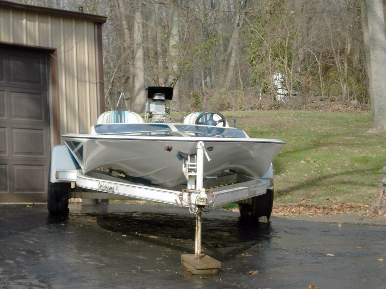 Катер гранит 510 водометный