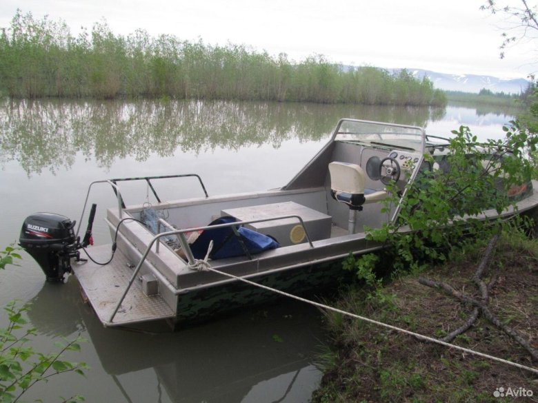 Катер Амур водомет