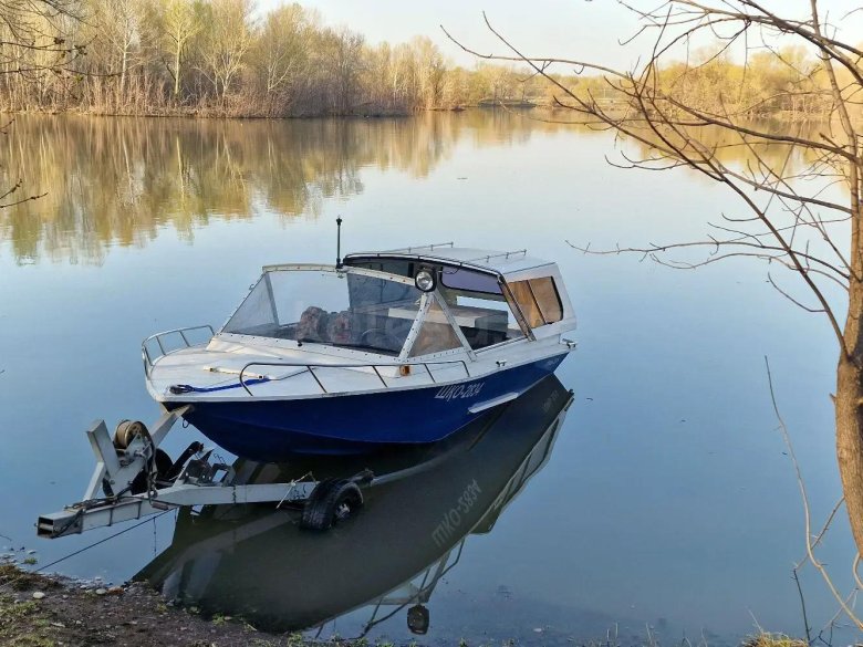 Катер Томь-525 водомёт
