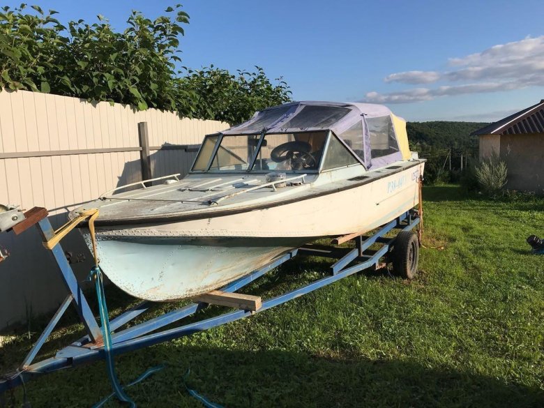 Катер Амур водомет