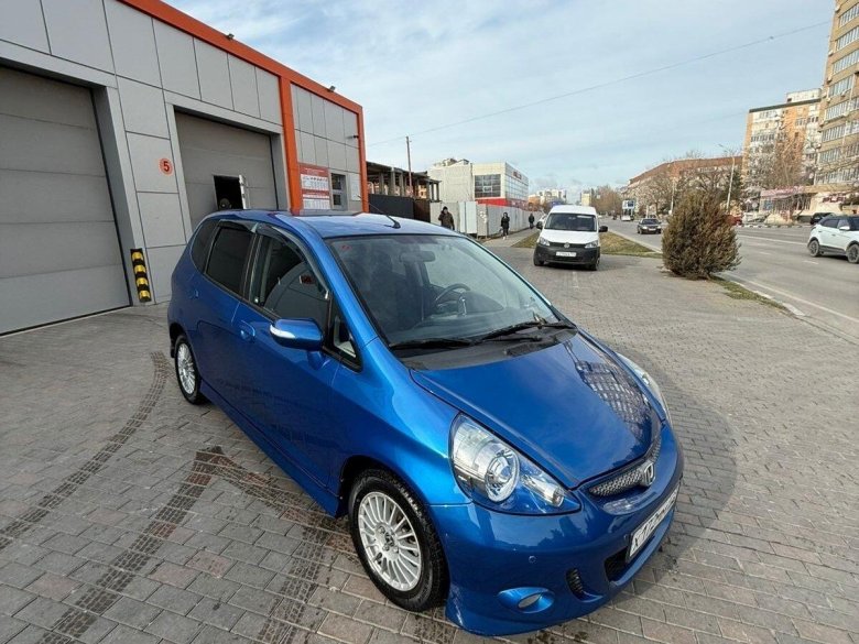 Хонда фит 12 года