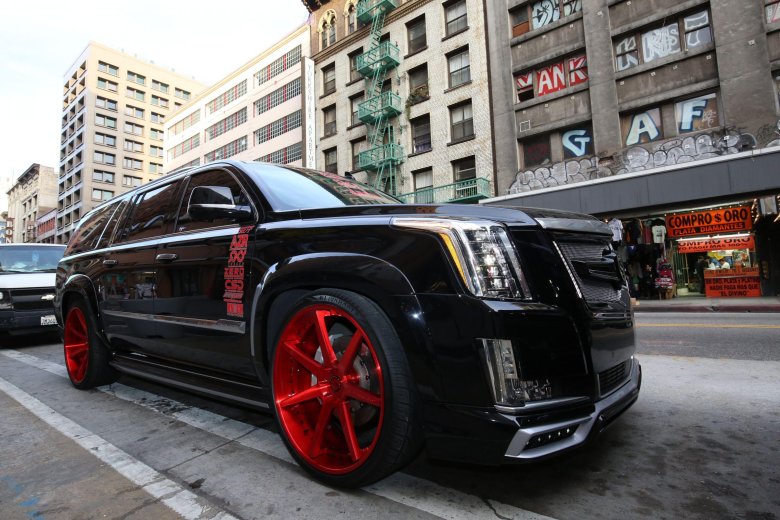 Кадиллак Эскалейд