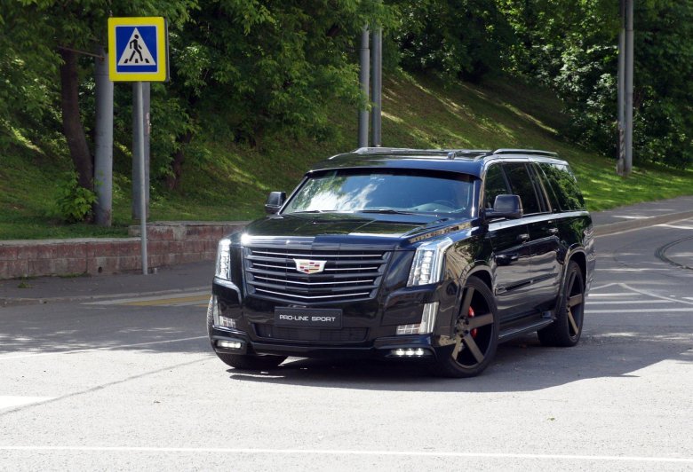 Кадиллак Эскалейд 2023