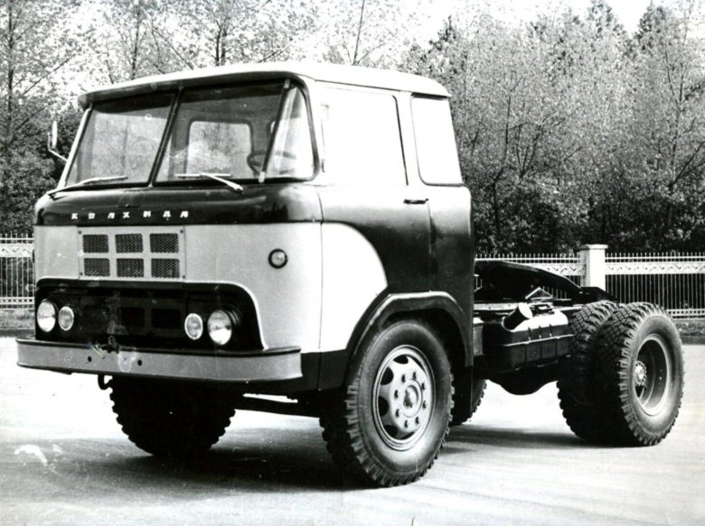 Грузовик каз 606 Колхида