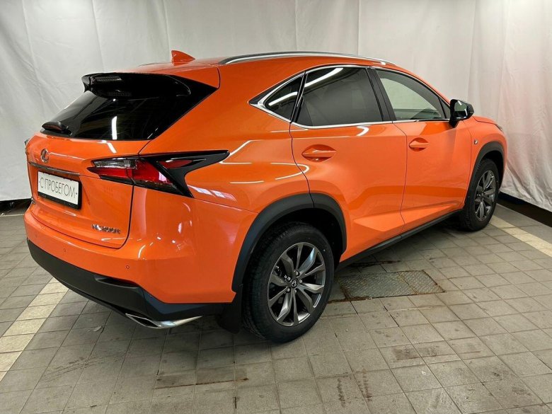 Lexus nx300 оранжевый