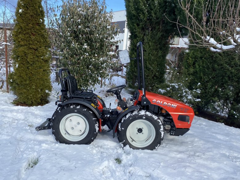 Минитрактор Goldoni