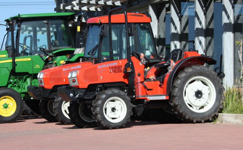 Мини трактор