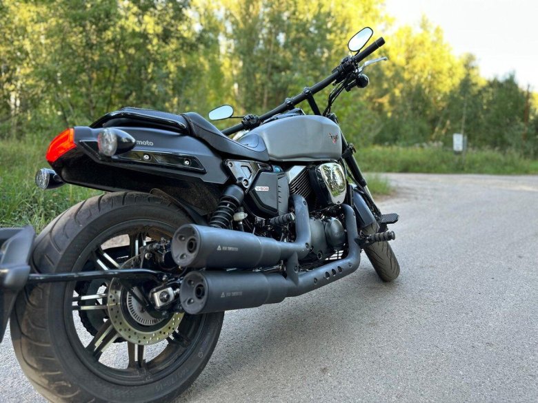 Мотоцикл Regulmoto v Bob