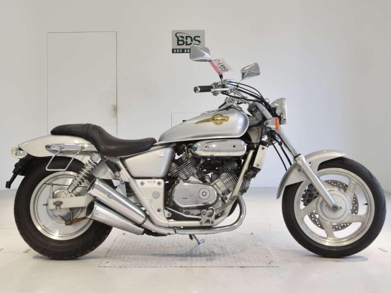 Хонда Магна 250