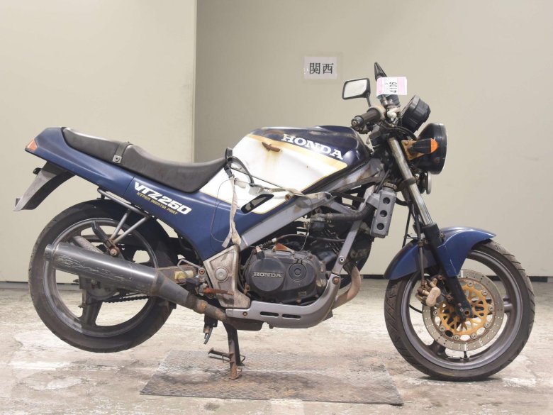 Honda VTZ 250