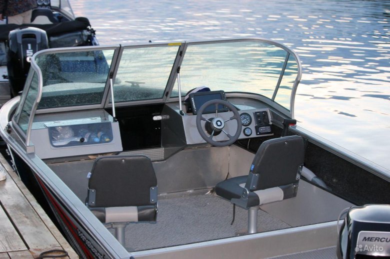 Windboat 4.6 DC EVO Fish