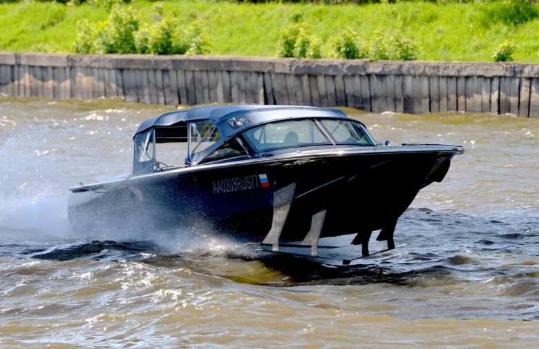 Катер Волга 343