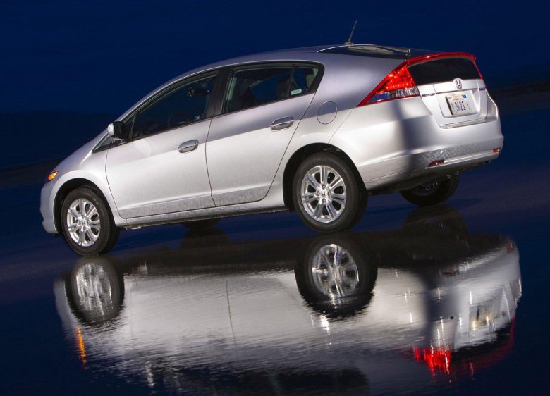 Хонда Инсайт 2010