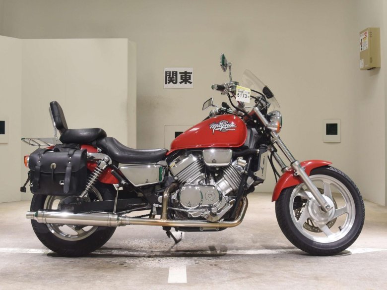 Honda Magna vf750 43