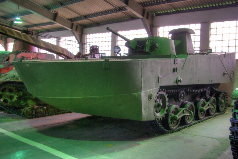 Японский танк амфибия