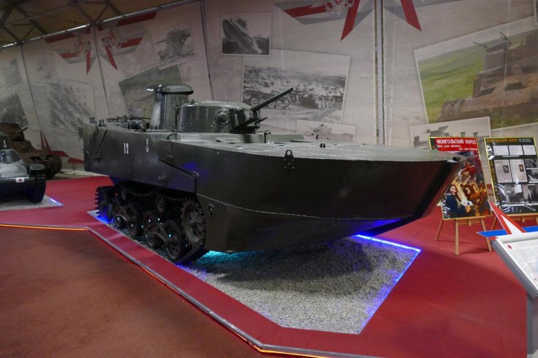 Плавающие танки Японии