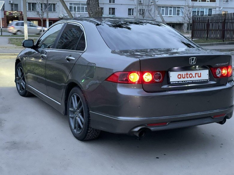 Honda accord vii