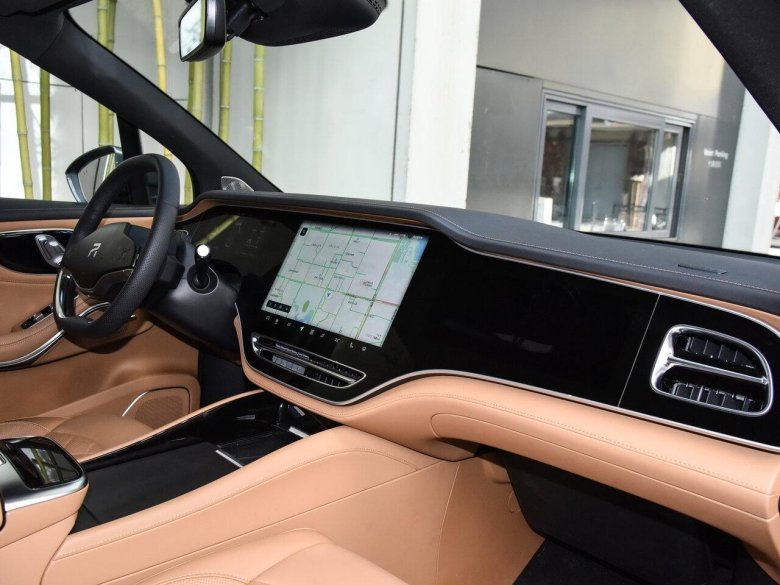 Новые автомобили