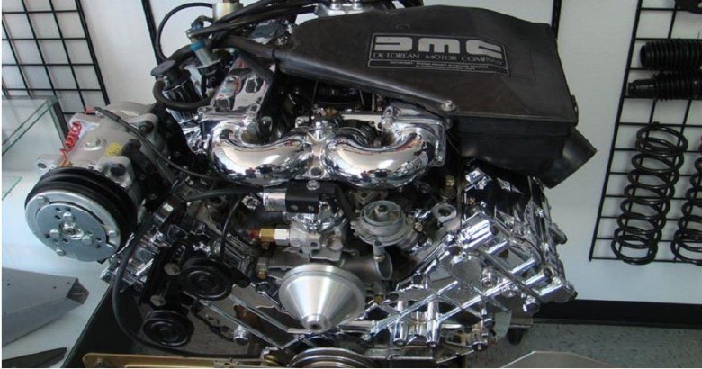 DMC 12 engine