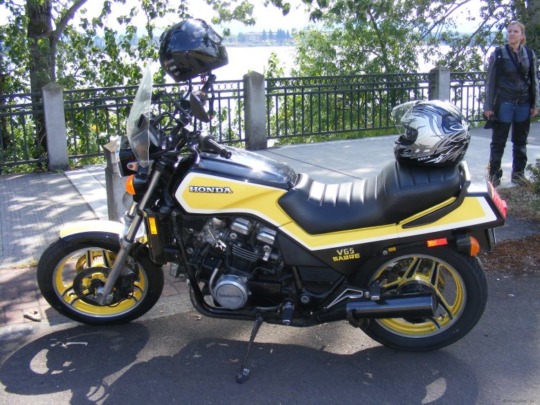 Honda VF 1100 Sabre Custom