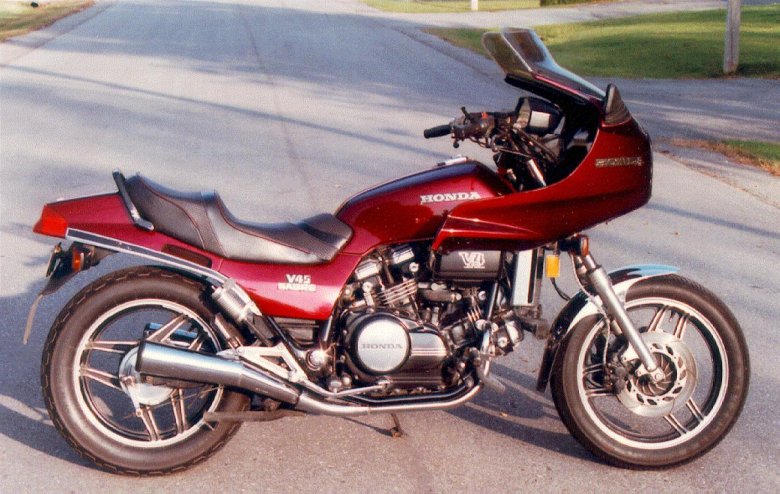 Honda Sabre 750