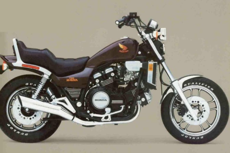 Хонда Магна v65