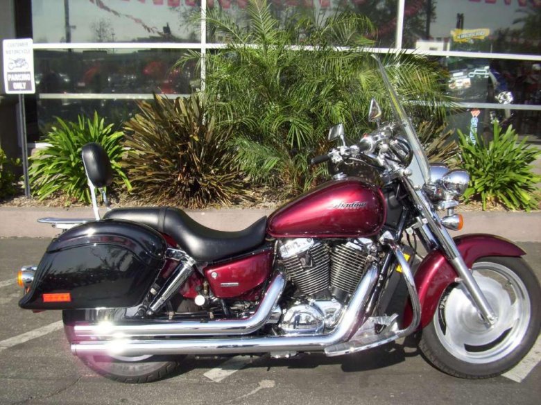 Honda Shadow 1100 Sabre