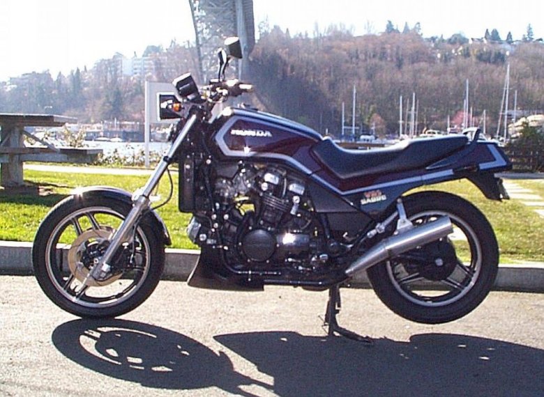 Honda vf1100s Sabre
