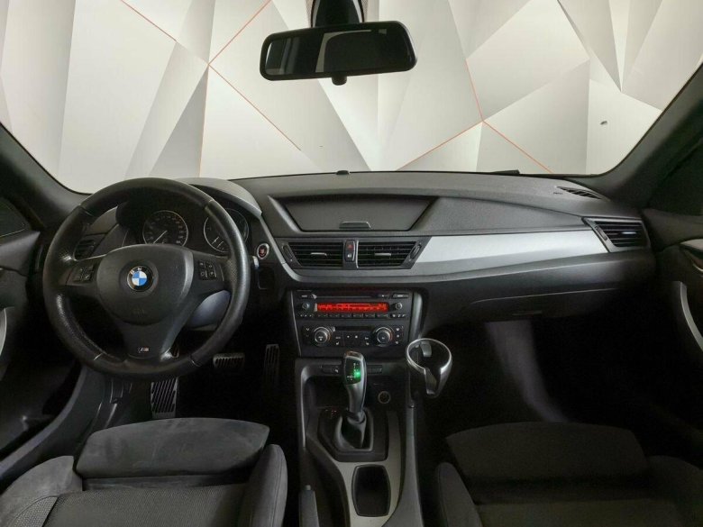 Bmw x 1 2013 года