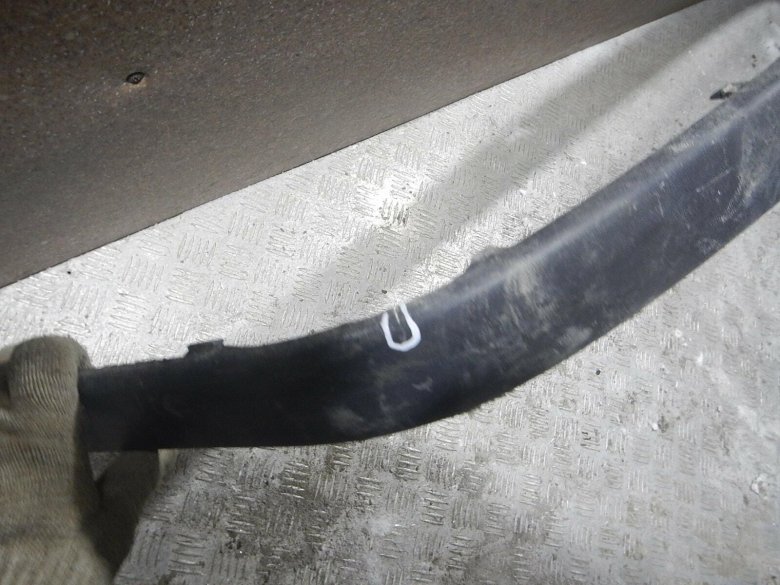 Молдинг бампера Skoda Octavia Tour RS