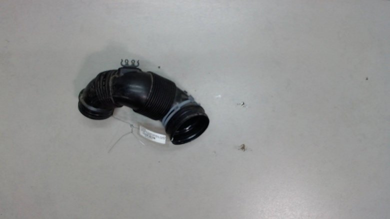 Патрубок воздушного фильтра Шкода Октавия а7