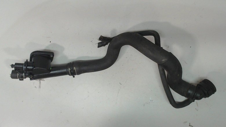 Топливная трубка Шкода Октавия тур