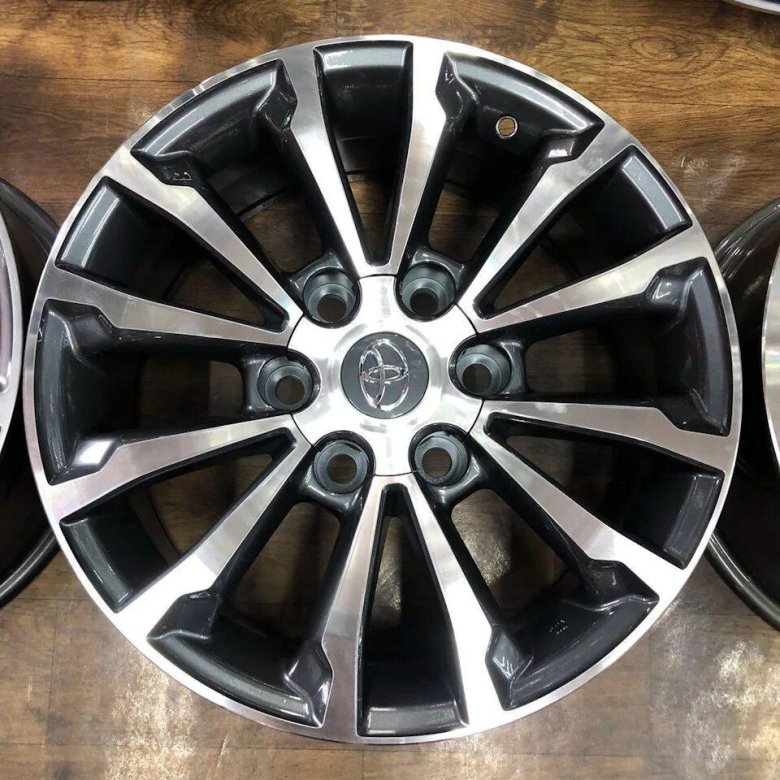 Диски Toyota Land Cruiser Prado r18