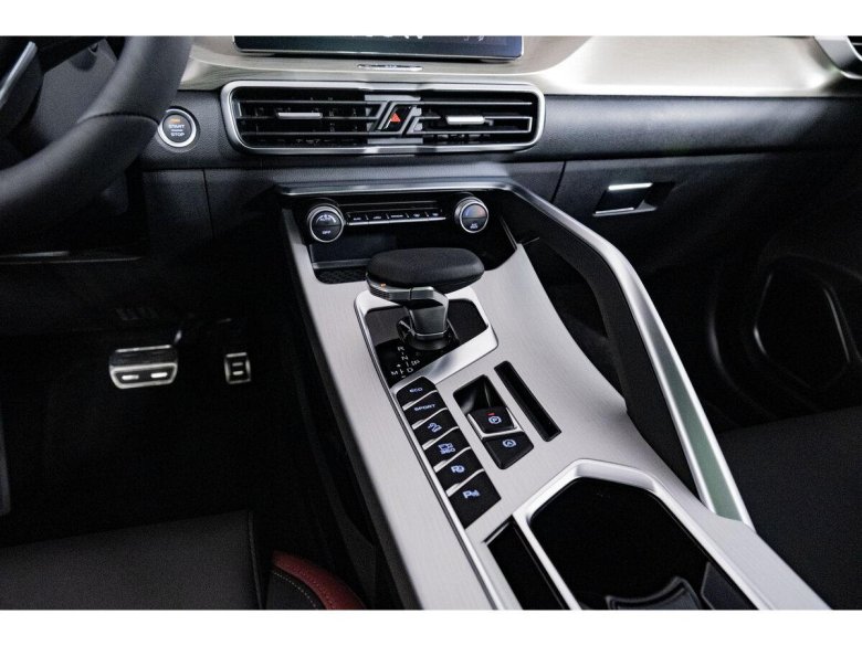 Geely Coolray flagship Sport 2023