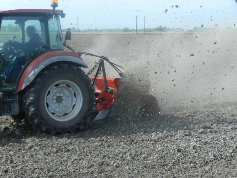 Cosmeco канавокопатель CB-120