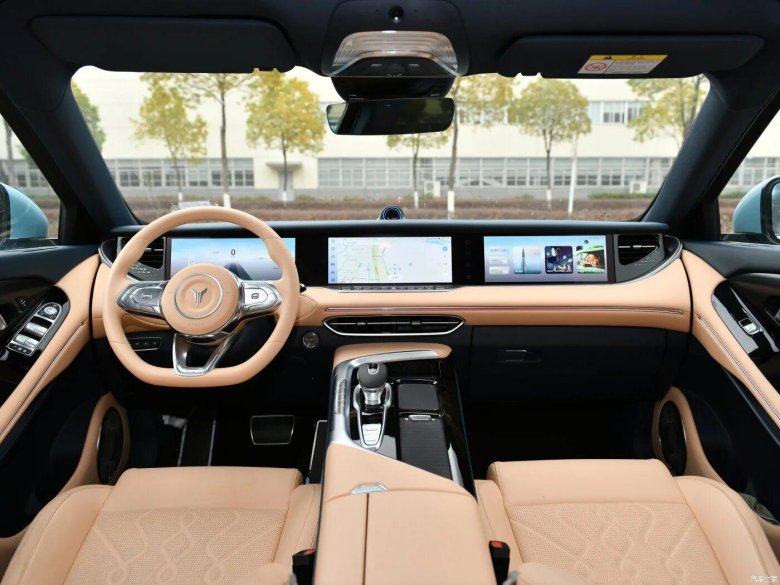 Voyah электромобиль