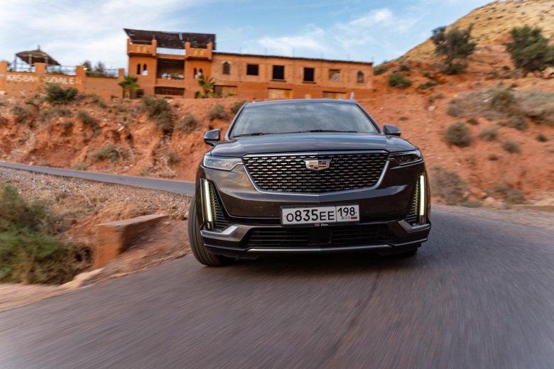 Кадиллак xt6