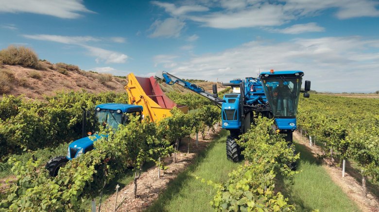 Виноградоуборочный комбайн